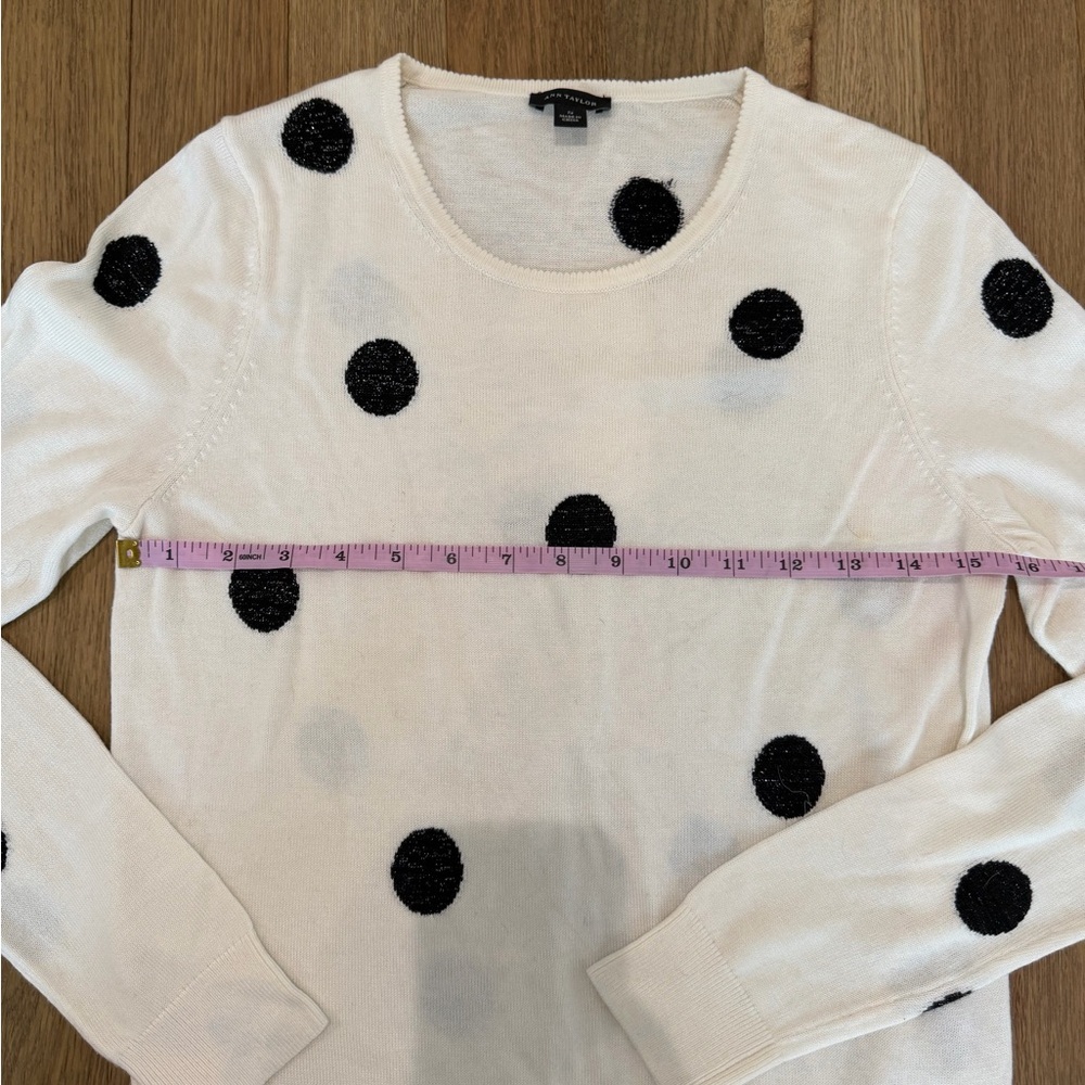 ⚫️ Ann Taylor Polka Dot Lightweight Sweater - Size Small - Picture 9 of 11